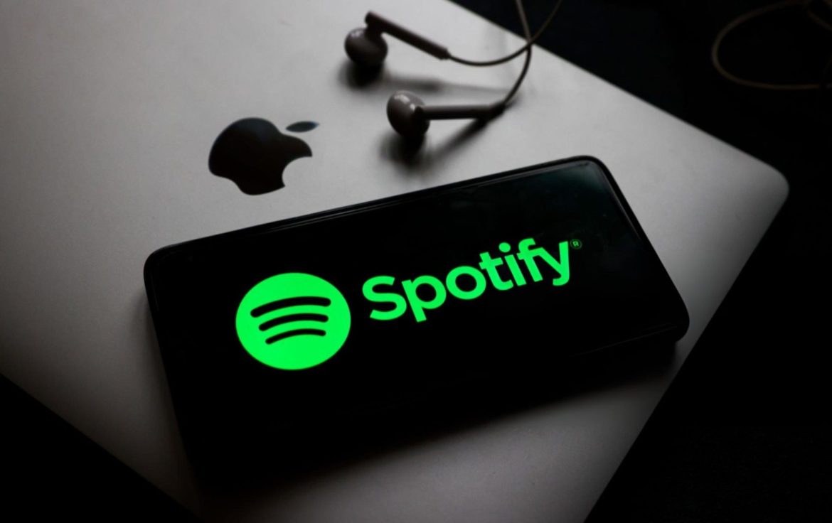 Spotify Plans to Integrate Music Videos